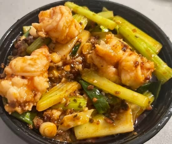成都大 Sauteed Jumbo Shrimp with ChengDu Spiced Chili and Minced Pork.